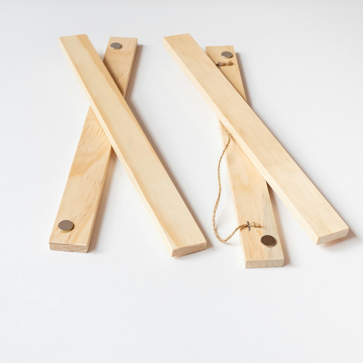 Super strong mini magnets secure your photo print in place. - Wooden hangers - HappyMoose